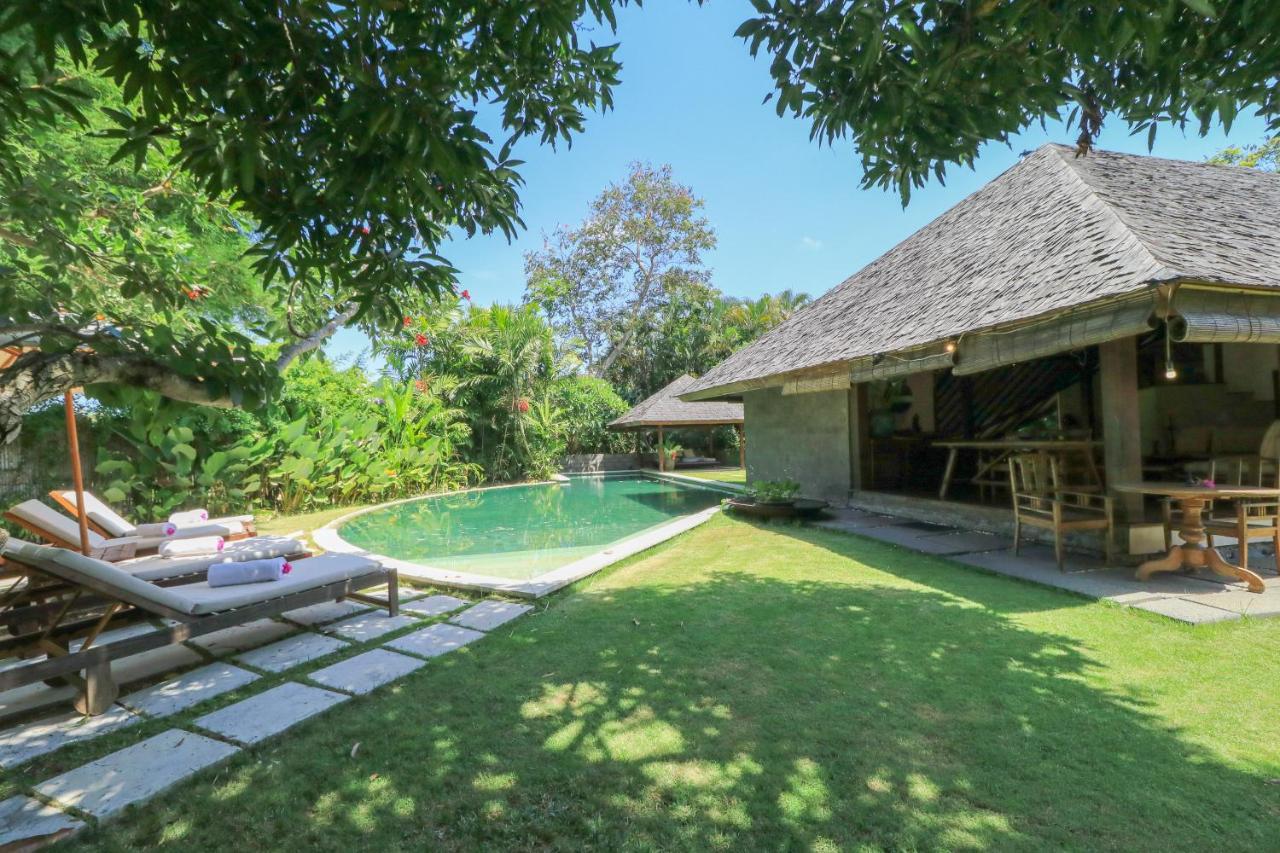 Villas Sin Sin Canggu Exterior foto